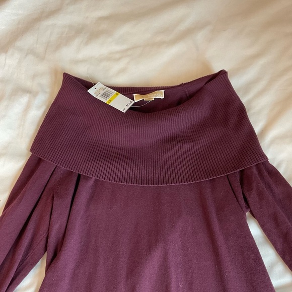 Michael by Michael Kors Purple Off the Shoulder Top NWT Size M - Picture 2 of 4